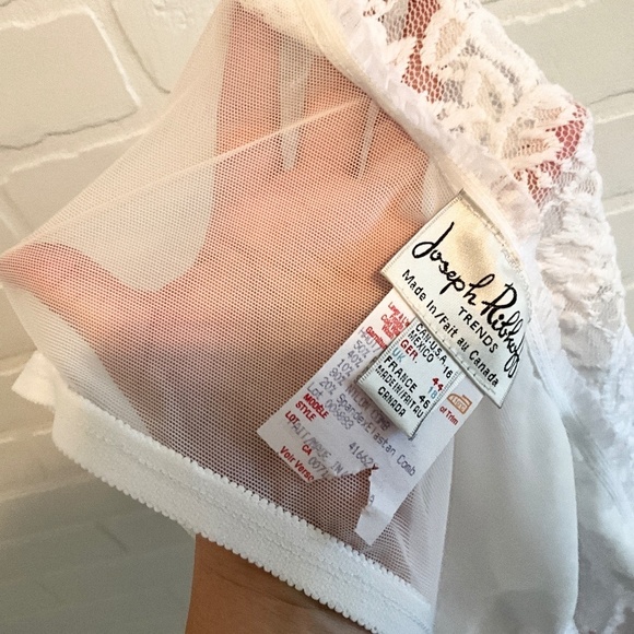 Joseph Ribkoff Y2K Bustier Sheer Tank top Lace Mesh Stretch Romantic White 16 - Picture 7 of 8